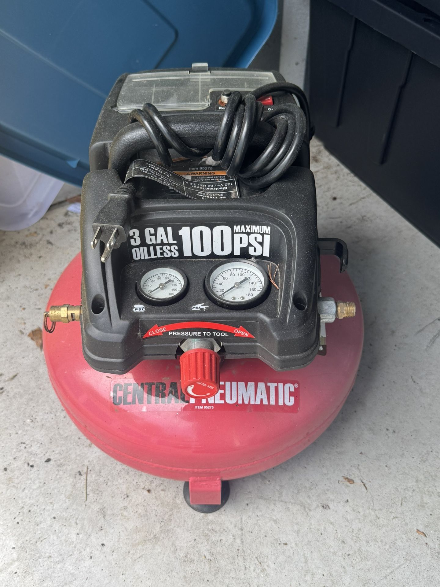Central Pneumatic 3gal oiless compressor, no accessories
