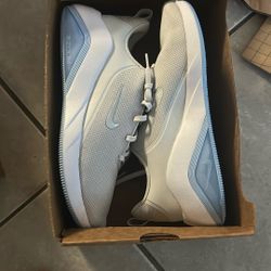 W Nike Air Zoom Bella 7