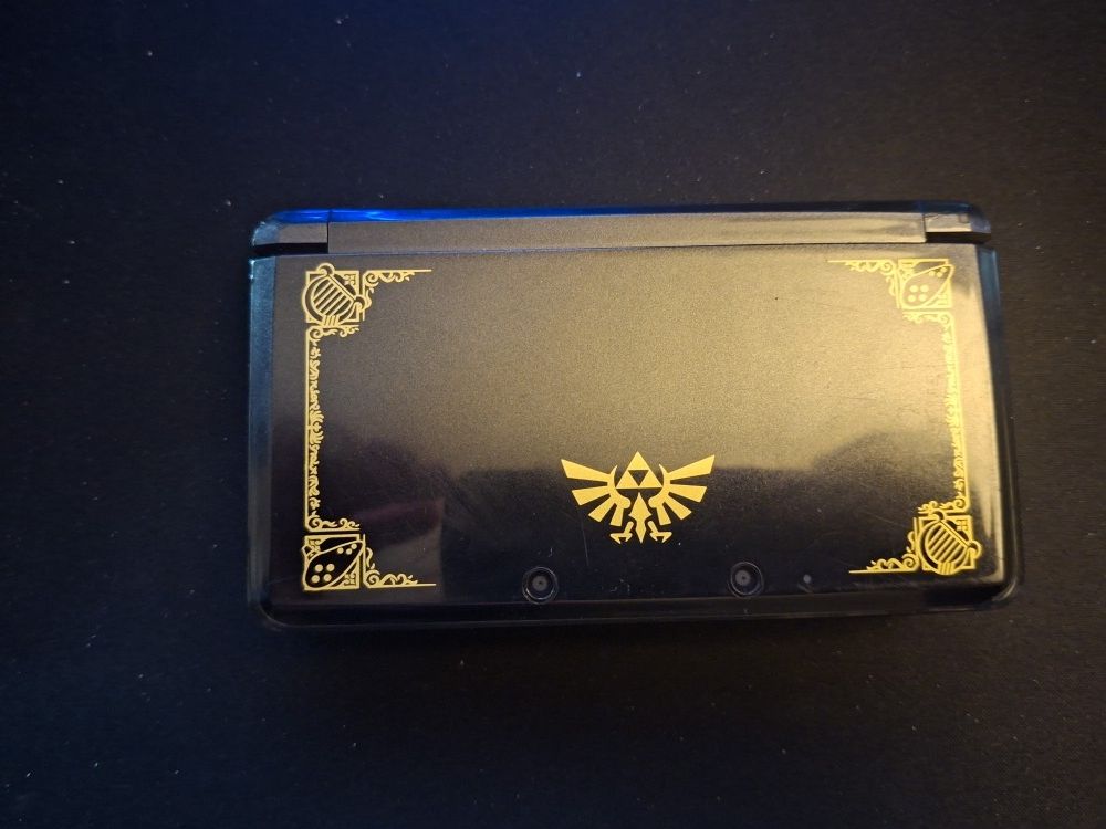 Nintendo 3DS Zelda Limtied Edition 