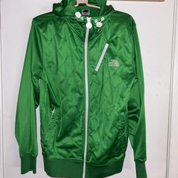         The North Face Men Green Jacket. Full Zip Long Sleeves Size Small With Hood