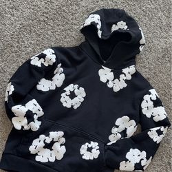 Black denim tears hoodie - size small