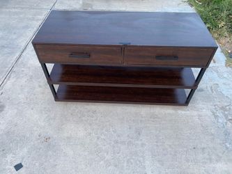 Tv Stand.  de Tele