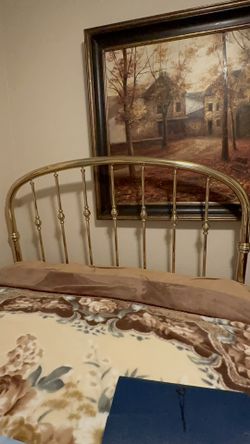 Queen Size Headboard And Bed frame