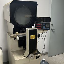 Micro View 14 optical Comparator