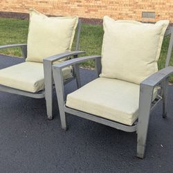 set of 2 aluminum patio chairs with cushions 
