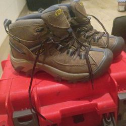 KEEN Targhee II Sz 6