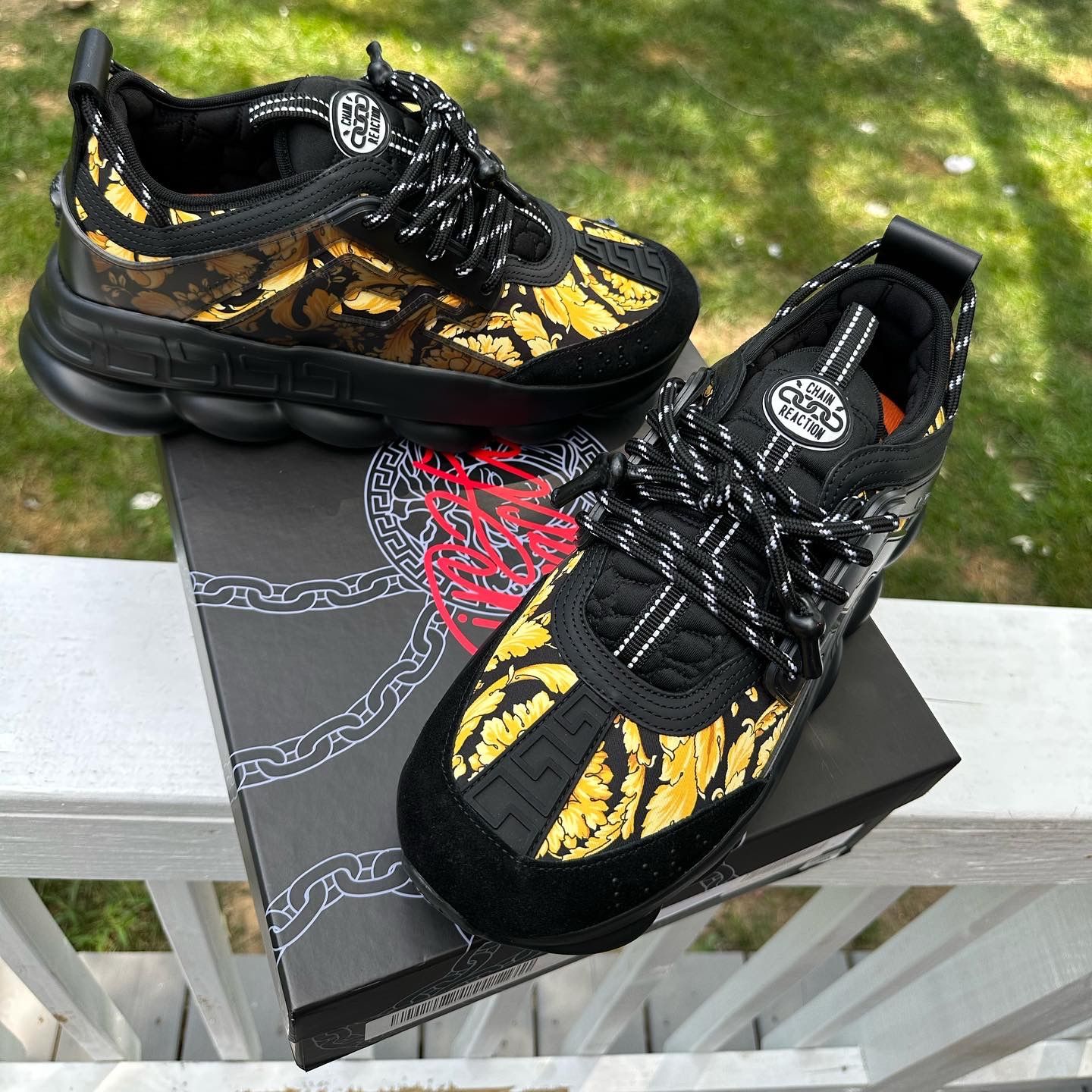 Versace chain cheap basket