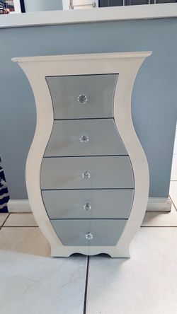 Cabinet  with 5 drawers