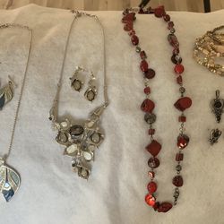Variety Of Necklaces And Earrings - 3 Necklaces With Matching Earrings, 2 Necklaces And Bracelet