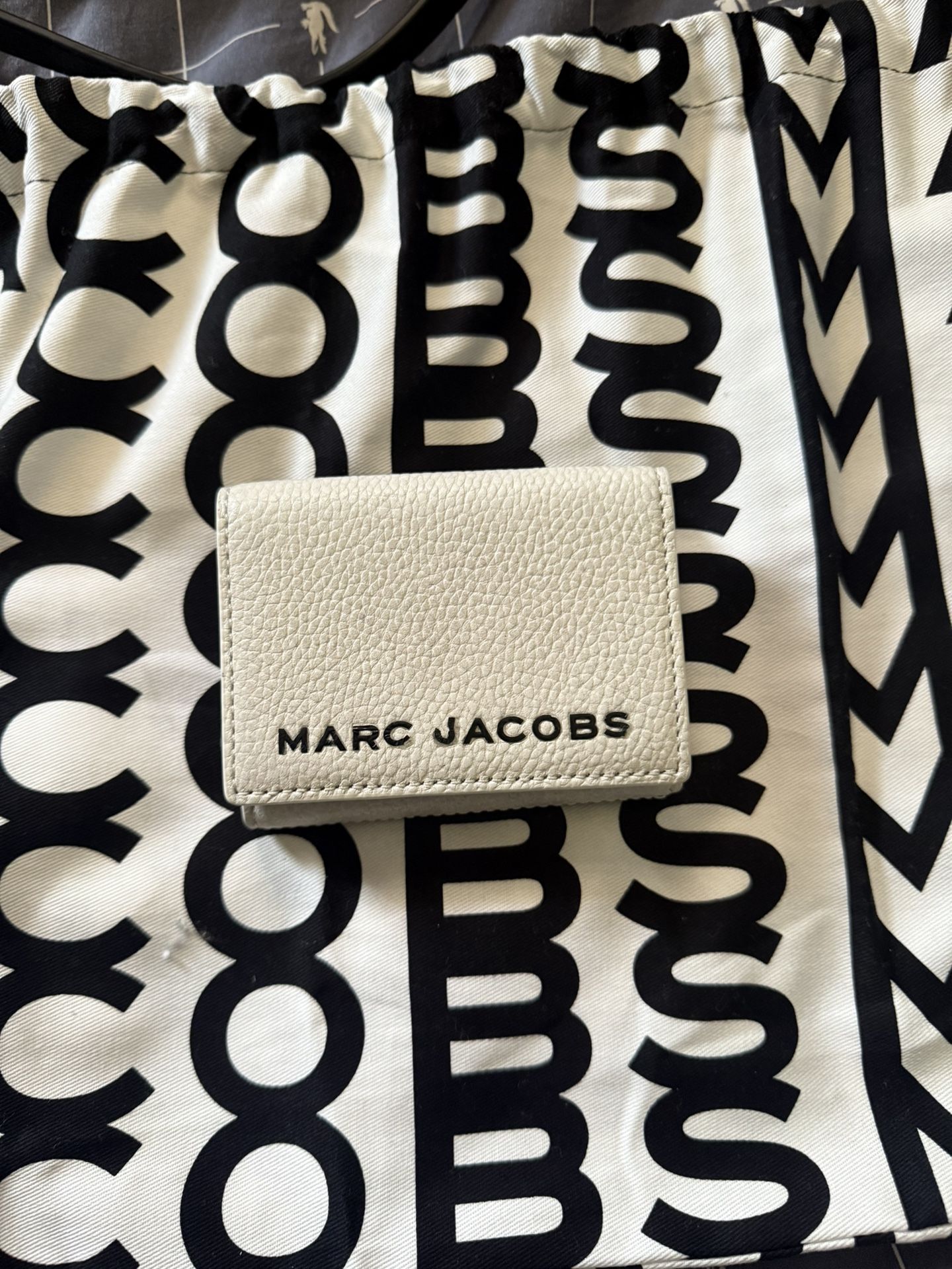 Marc Jacobs wallet