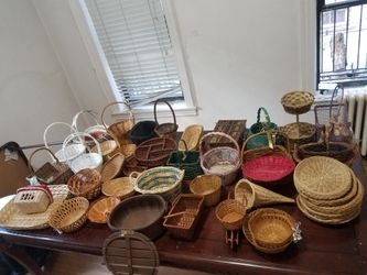 60 pieces assorted wicker basket