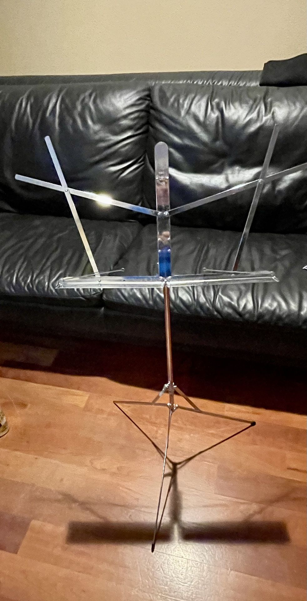 Foldable music stand