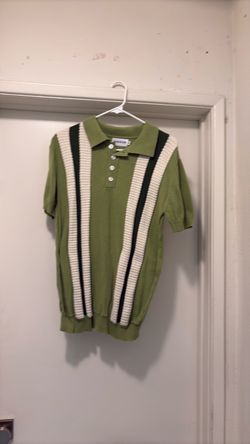 Short sleeve sweater shirt