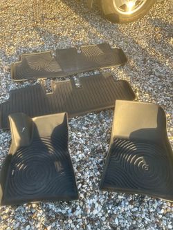 Tesla weather mats 2023 year