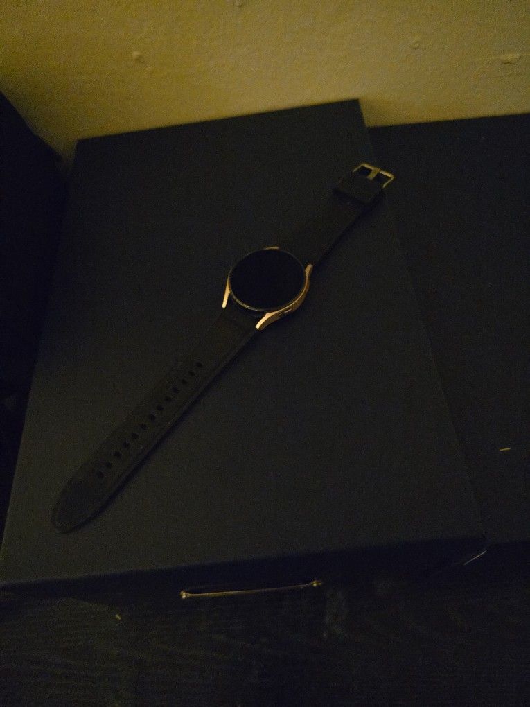 Samsung Galaxy Watch 4