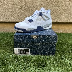 Jordan 4 Midnight Navy Size 8.5