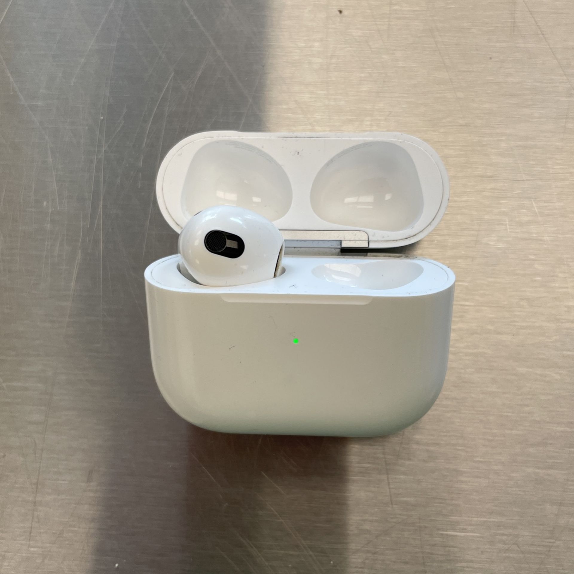 AirPods 3rd Gen (Left AirPod And Case Only)
