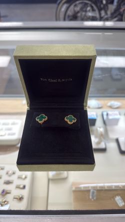 18k Van Cleef & Arpels