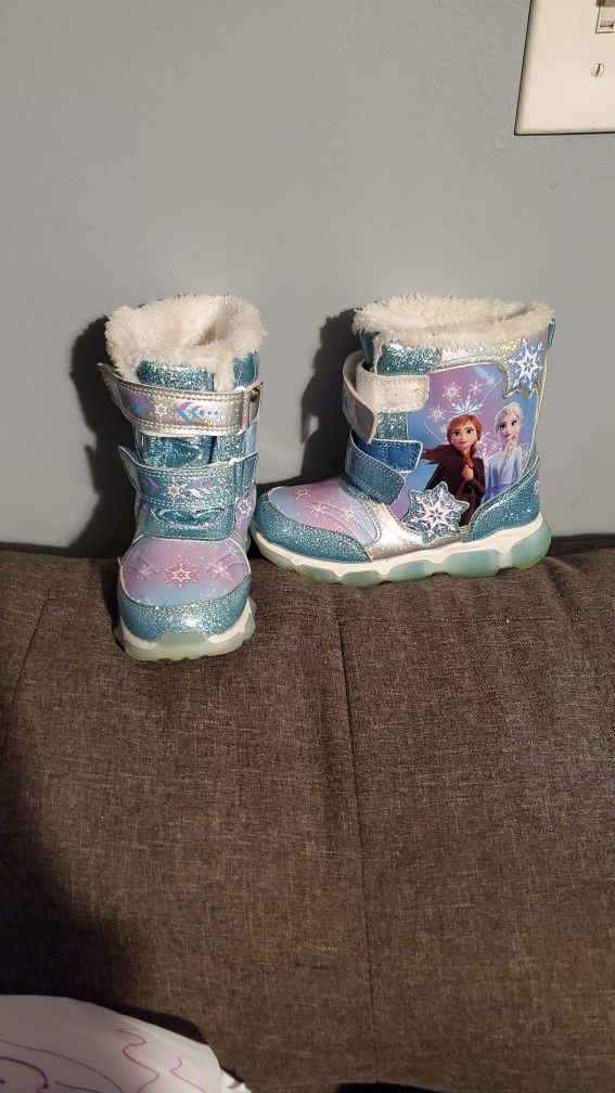 Light Up Frozen 2 Boots