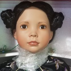 Very Rare~ Gorgeous Collectible Porcelain Doll~ Ming