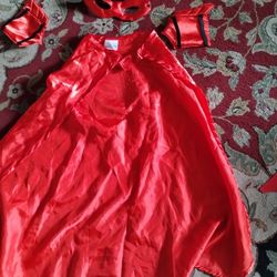 Capa En Buenas Condiciones $5 Dolares 