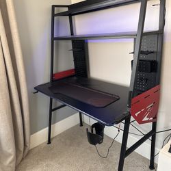 Eureka Gaming Desk 