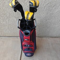 Golf Bag and TaylorMade 3 Wood, 5 Wood and 4 Hybrid 