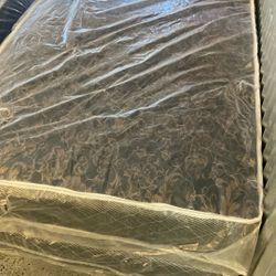 Twin Mattress Double Sided Medium Firm W/ Feee Box spring 