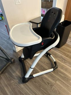 Graco Blossom 6 in 1 Convertible High Chair, Studio, 22.5x41x29 Inch (Pack of 1)