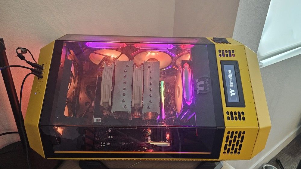 AMD Ryzen 7 9800X3D PC W/O GPU