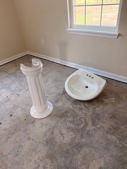 Pedestal Sink