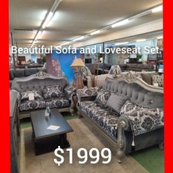 😍 Beautiful Formal Sofa And Loveseat Set 