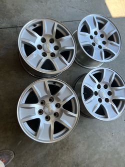 Chevy Silverado / Wheels