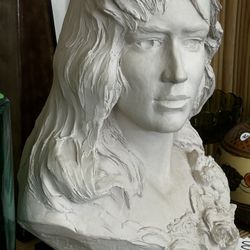 Austin Products Large Female Vintage Bust