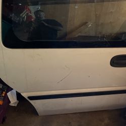 2005-2009 Chevy Uplander Sliding Door 