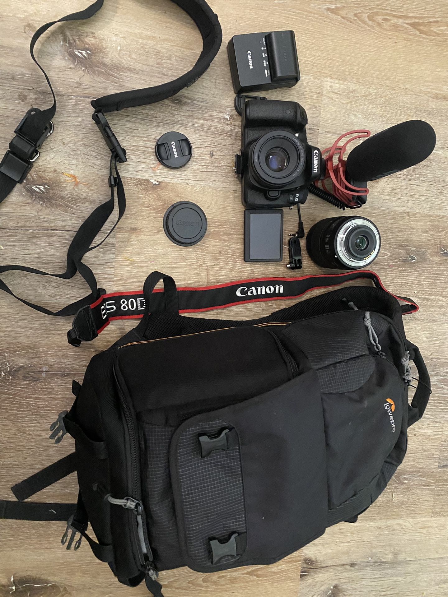Canon EOS 80D Pro Bundle – Like New! Rode Mic, Extra Lens, Lowepro Backpack