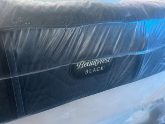 California King Simmons Beautyrest Black Series Three Medium Mattress 