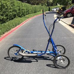 STREET STRIDER 3i Elliptical bike 