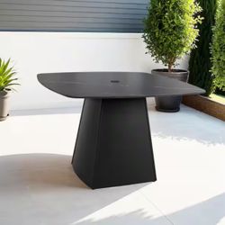44" Black Sinteredstone Table