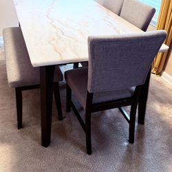 Dining Table Set