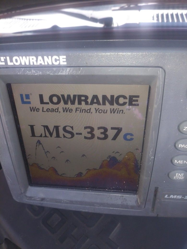 Lowrance Lms-337C Chartplotter ( GPS )