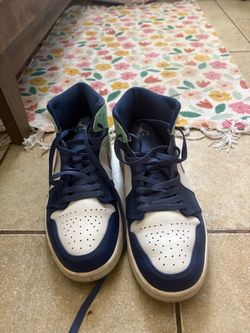 Jordan 1 size 10 in women
