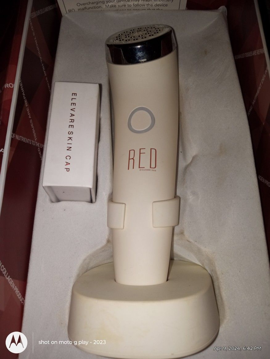 Red Skin Care / Anti Aging Device 