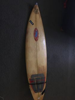 6’5 surfboard