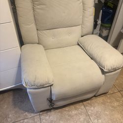 Recliner With Massage And Heat