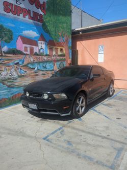 2010 Ford Mustang