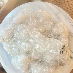 7.9 lbs (3600g) Shiny Apophyllite Specimen Quartz Crystal