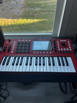MPC KEYS 37