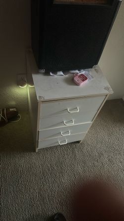 White 4 Door little Dresser