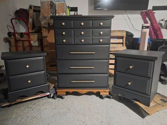 Restored & Restyled Bedroom Set - Moody Dark w/Gold Accents